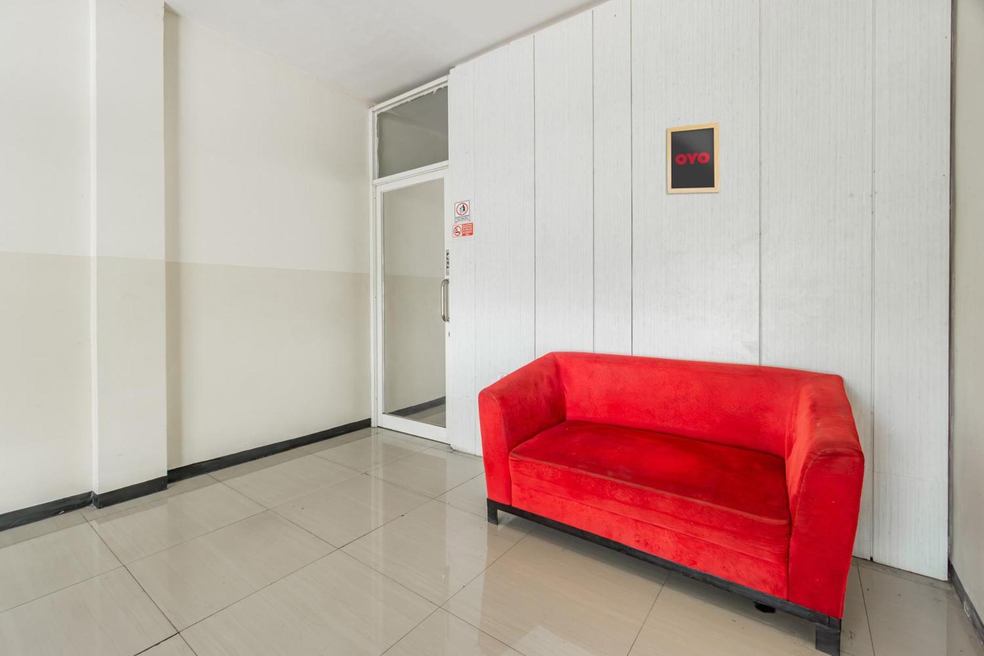 Ace Business Hotel Galaxy Surabaya Exterior photo